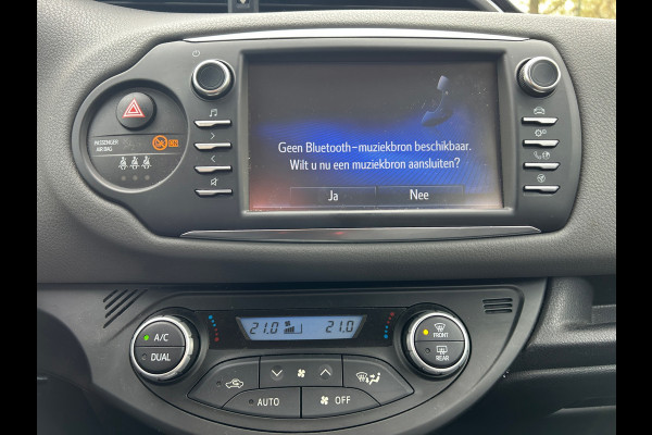 Toyota Yaris 1.5 Hybrid Navigatie Camera NL-Auto Rijklaarprijs!
