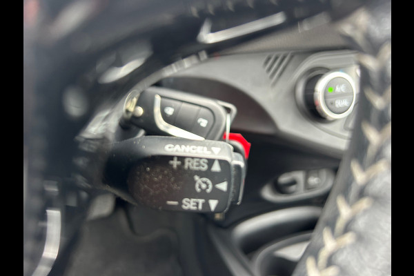 Toyota Yaris 1.5 Hybrid Navigatie Camera NL-Auto Rijklaarprijs!