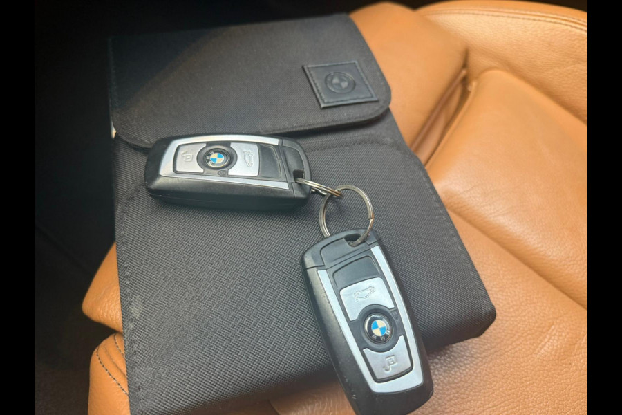 BMW 3-serie 330i M Sport Edition, LANE ASSIST, DEALER ONDERHOUDEN, NIEUWSTAAT!