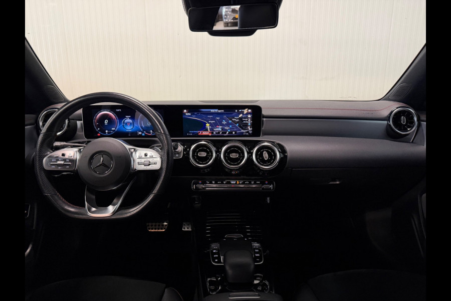 Mercedes-Benz CLA-Klasse 200 Premium Plus | NAP | PANO | AMG | CAMERA | AMBIANCE