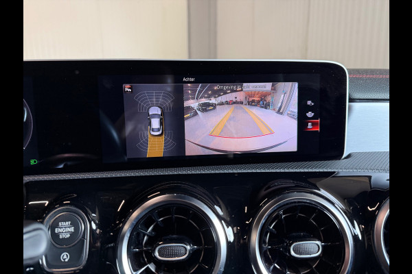 Mercedes-Benz CLA-Klasse 200 Premium Plus | NAP | PANO | AMG | CAMERA | AMBIANCE
