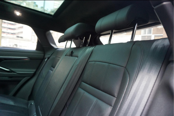 Land Rover Range Rover Evoque 2.0 D180 AWD HSE | NAP | Pano | Meridian | Sfeerverlichting | Adaptive + Lane | 20inch | Dealer onderhouden | Alcantara hemel | Volleder + memory + verwaming |