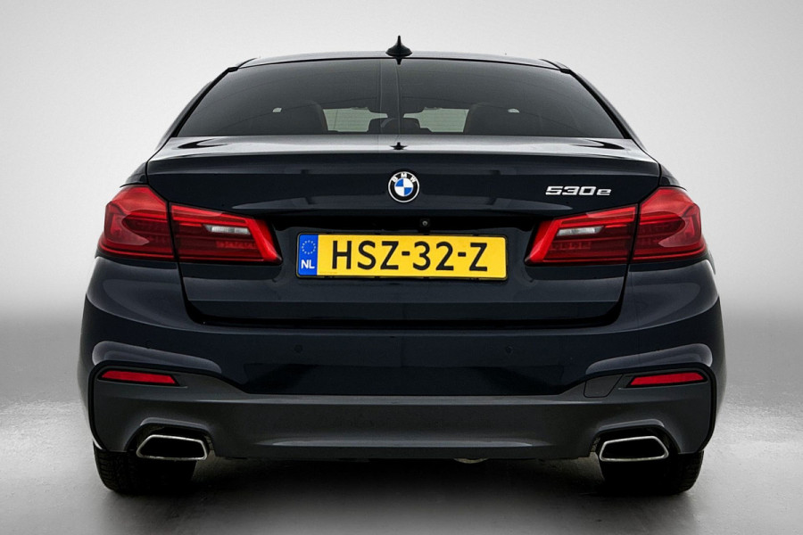 BMW 5 Serie 530e M-sport iPerformance High Executive(Dealer OnderH, Panorama, Lane Assist, Trekhaak, StoelV, Camera, Etc)