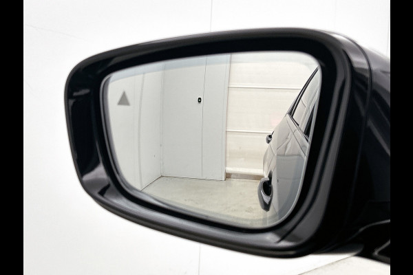 BMW 5 Serie 530e M-sport iPerformance High Executive(Dealer OnderH, Panorama, Lane Assist, Trekhaak, StoelV, Camera, Etc)