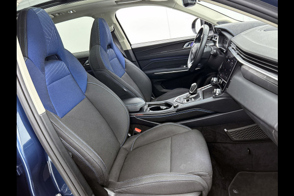 Lynk & Co 01 1.5 (1e Eig, NL-auto, Goed ondH, Panorama, Carplay, Camera, StoelV,Navi, Cruise Control,Airco, Etc)