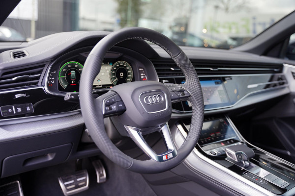 Audi Q8 60 TFSI E Quattro S Competition GERESERVEERD