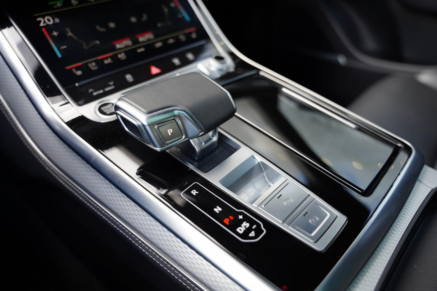 Audi Q8 60 TFSI E Quattro S Competition GERESERVEERD
