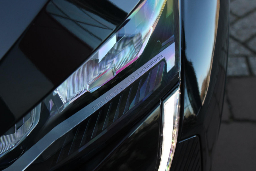 Peugeot 408 1.2 Hybrid 145PK ALLURE | ACHTERUITRIJ CAMERA | KEYLESS ENTRY/START | DRAADLOOS APPLE CARPLAY/ANDROID AUTO | DRAADLOOS TELEFOONLADEN | DAB+ RADIO | NAVIGATIE | ADAPTIVE CRUISE CONTROL | 19" LICHTMETALEN VELGEN | PARKEERSENSOREN ACHTER |
