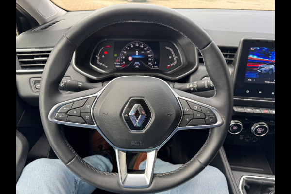 Renault Clio 1.0 TCe Intens / Lm velgen / All Season / Parkeerhulp