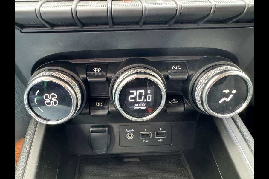 Renault Clio 1.0 TCe Intens / Lm velgen / All Season / Parkeerhulp