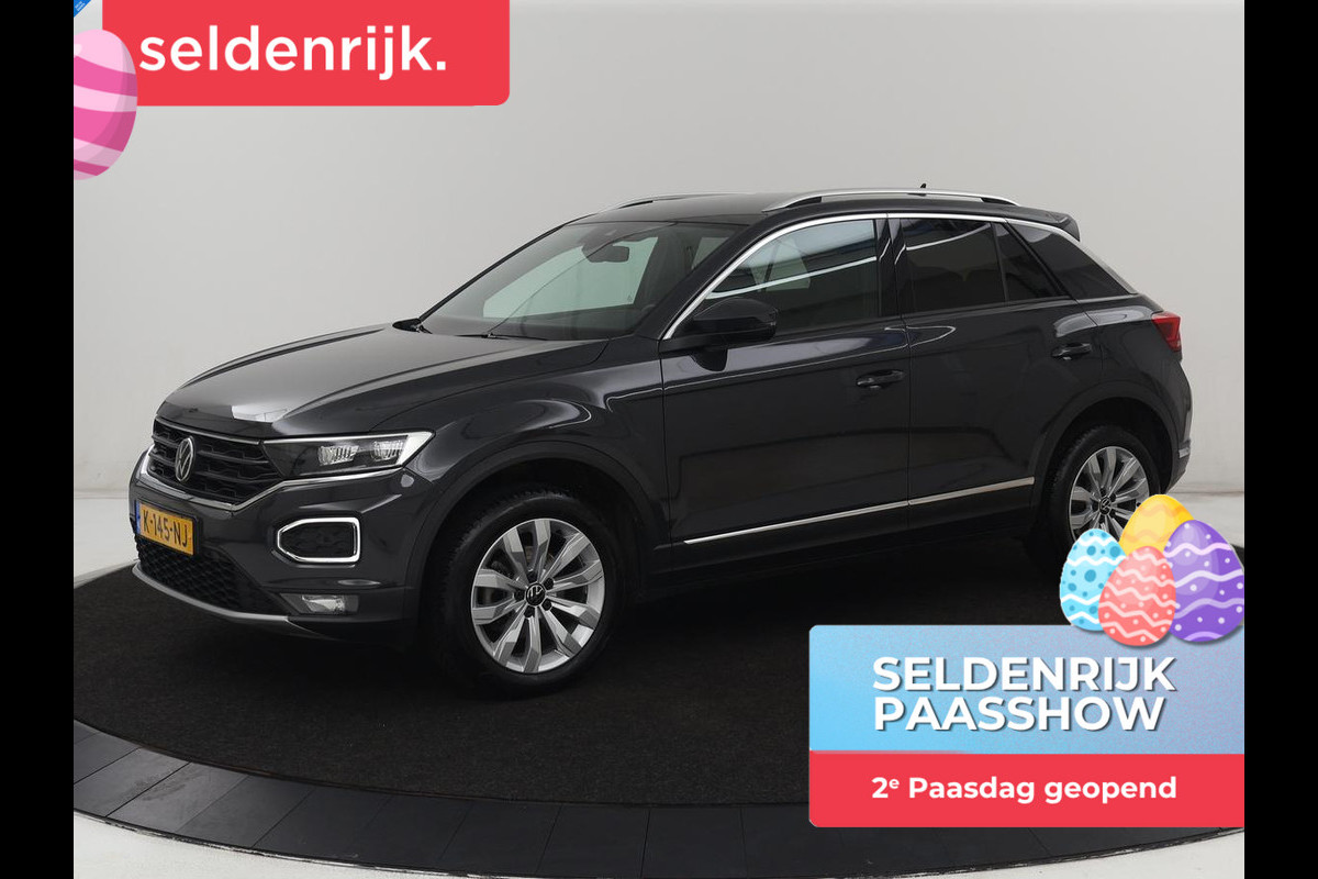 Volkswagen T-Roc 1.5 TSI Sport | Trekhaak | Virtual Cockpit | Carplay | Full LED | Adaptive cruise | Navigatie | Climate control | Parkeerhulp | Bluetooth | 17'' | Getint glas
