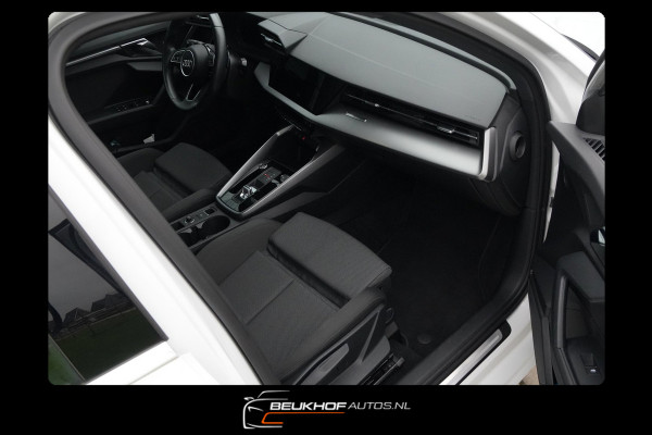 Audi A3 Sportback 30 TFSI Advanced Edition Carplay Nav Cruise