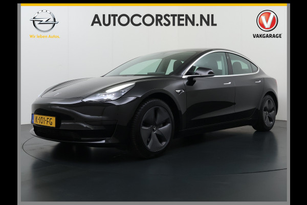 Tesla Model 3 60 kWh LFP ACCU Trekhaak (100% laden) Standard RWD Plus AutoPilot Leer Pano-Dak Adaptive-Cruise Camera's Elektr.-Stuur+Stoelen+S Navi LED DAB Voorverwarmen Keyless One-Pedal-Drive Lmv 18" 1e Eigenaar Origineel Nederlandse Auto Accu-Aandrijving-garantie t/m dec 2028/160.000km 1.000kg trekvermogen
