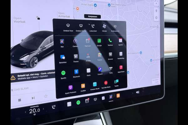 Tesla Model 3 60 kWh LFP ACCU Trekhaak (100% laden) Standard RWD Plus AutoPilot Leer Pano-Dak Adaptive-Cruise Camera's Elektr.-Stuur+Stoelen+S Navi LED DAB Voorverwarmen Keyless One-Pedal-Drive Lmv 18" 1e Eigenaar Origineel Nederlandse Auto Accu-Aandrijving-garantie t/m dec 2028/160.000km 1.000kg trekvermogen