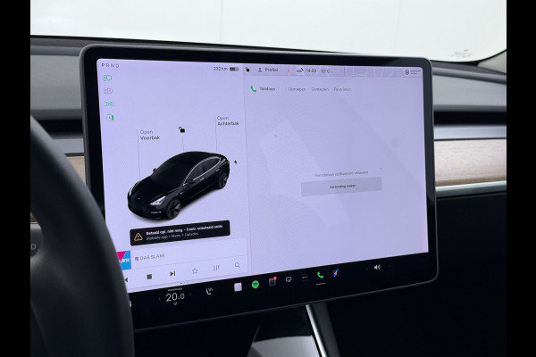 Tesla Model 3 60 kWh LFP ACCU Trekhaak (100% laden) Standard RWD Plus AutoPilot Leer Pano-Dak Adaptive-Cruise Camera's Elektr.-Stuur+Stoelen+S Navi LED DAB Voorverwarmen Keyless One-Pedal-Drive Lmv 18" 1e Eigenaar Origineel Nederlandse Auto Accu-Aandrijving-garantie t/m dec 2028/160.000km 1.000kg trekvermogen