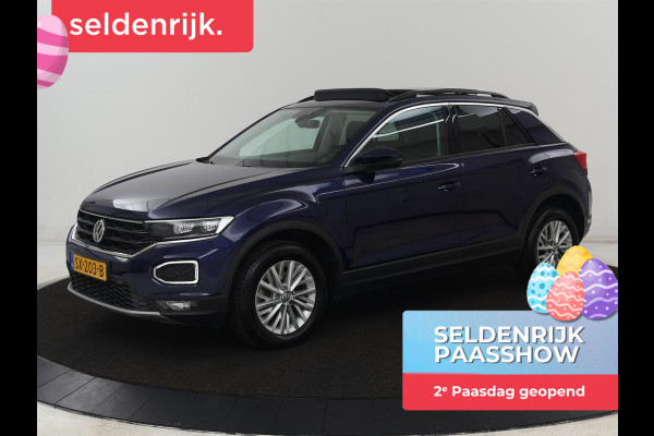 Volkswagen T-Roc 1.5 TSI Style | Panoramadak | Trekhaak | Full LED | Carplay | Adaptive cruise | Navigatie | Airco | Parkeerhulp | Bluetooth