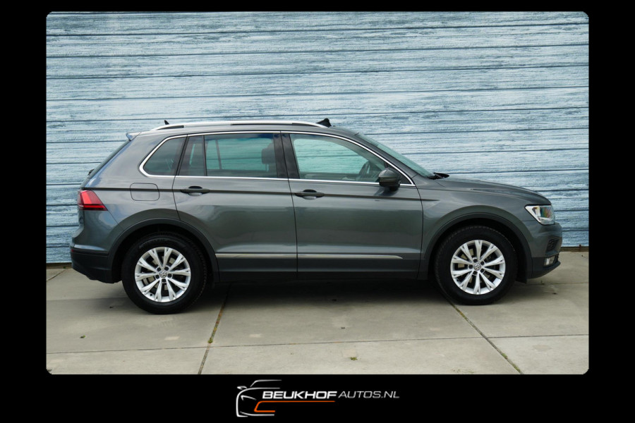 Volkswagen Tiguan 1.5 TSI ACT Business Panorama Carplay Navi