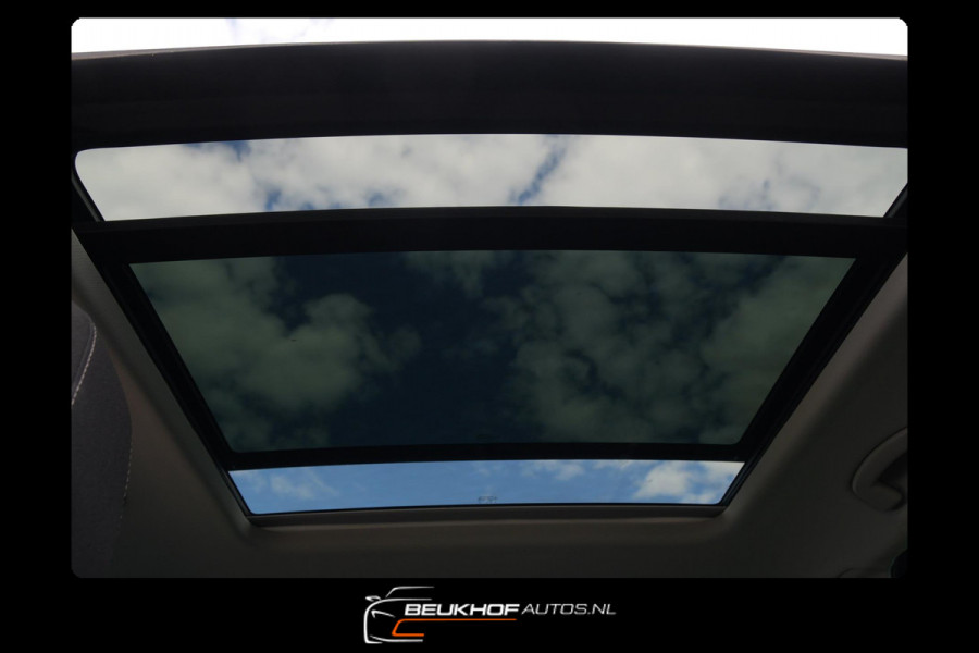 Volkswagen Tiguan 1.5 TSI ACT Business Panorama Carplay Navi