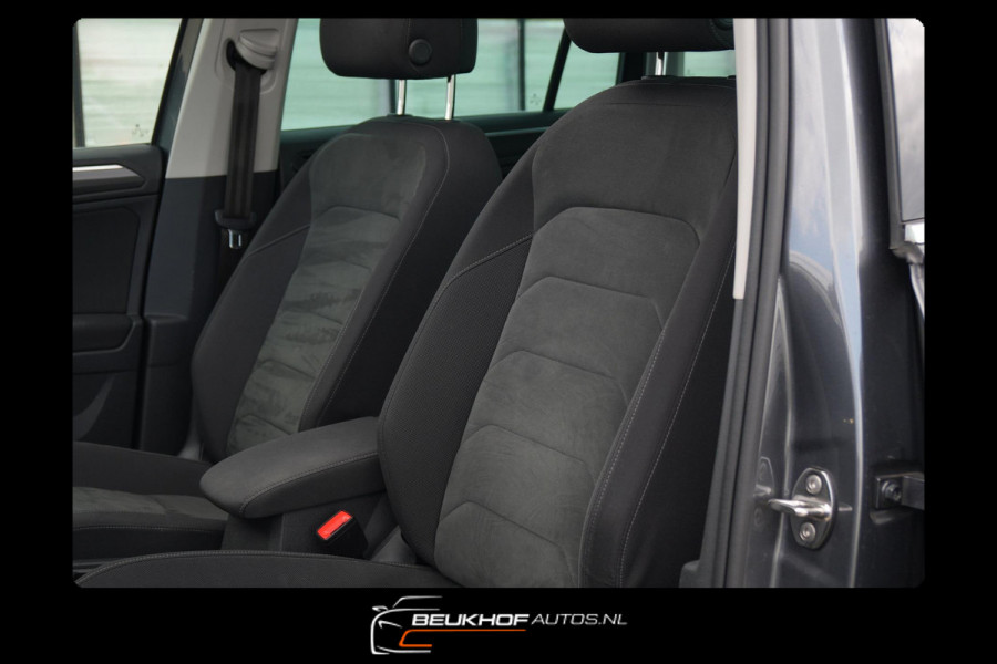 Volkswagen Tiguan 1.5 TSI ACT Business Panorama Carplay Navi