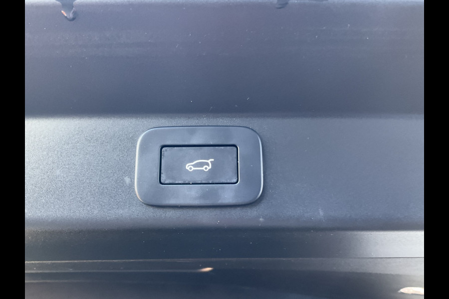Land Rover Range Rover Sport 3.0 P440e Dynamic HSE HUD Pano Meridian Memory Leer 360Cam Trekhaak BOMVOL!