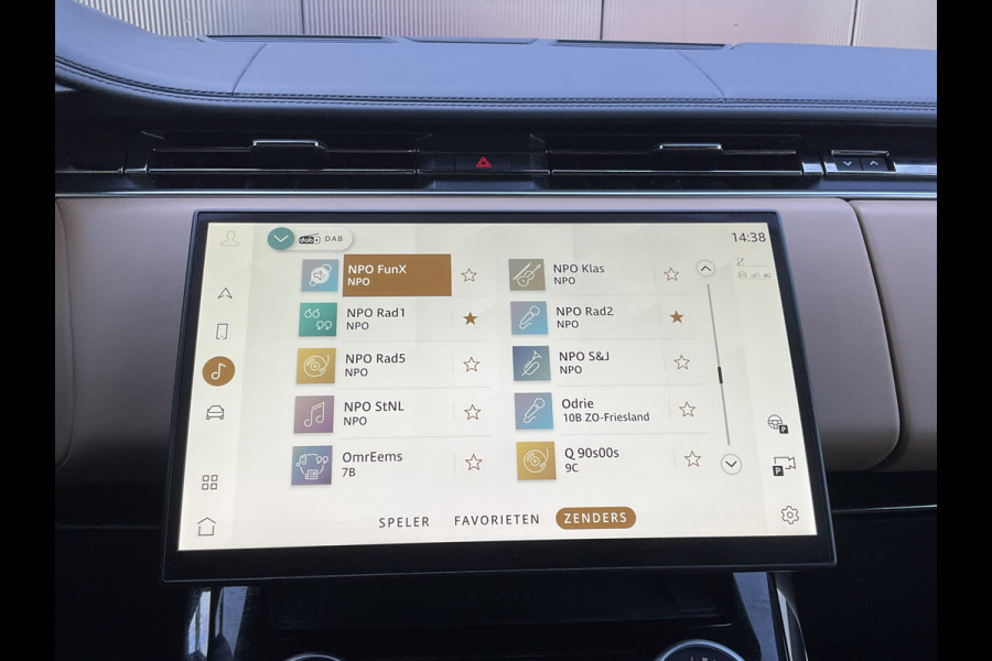 Land Rover Range Rover Sport 3.0 P440e Dynamic HSE HUD Pano Meridian Memory Leer 360Cam Trekhaak BOMVOL!