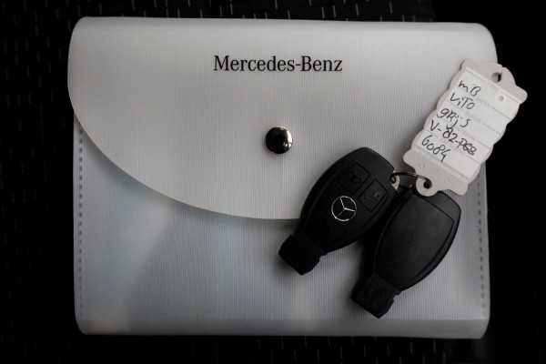 Mercedes-Benz Vito 114 CDI 136pk Compact 9G Automaat 2x Schuifdeur/LED/Camera/Inrichting 11-2022