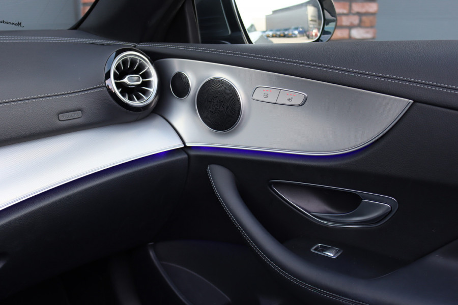 Mercedes-Benz E-Klasse Cabrio 200 AMG Line | Airscarf | Distronic Pro | Camera | Nappa Leder | Sfeerverlichting | High Perf. LED | Apple Carplay / Android Auto |