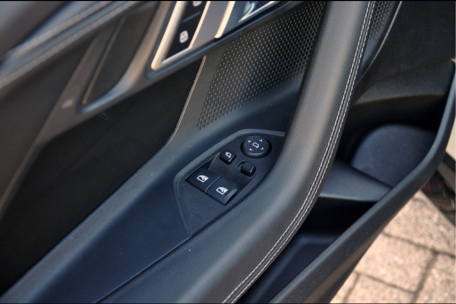 BMW 2 Serie Coupé 220i High Executive | Brooklyn Grey | Schuifdak