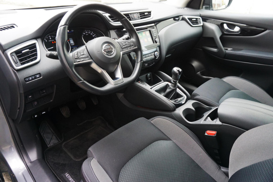 Nissan QASHQAI 1.3 DIG-T 140PK|Panodak|Trekhaak|360Camera| Dealeronderhouden.