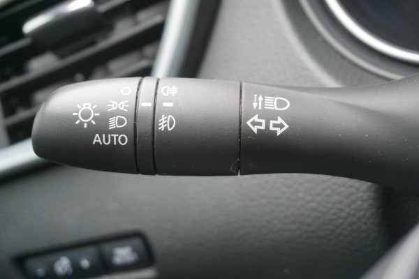 Nissan QASHQAI 1.3 DIG-T 140PK|Panodak|Trekhaak|360Camera| Dealeronderhouden.