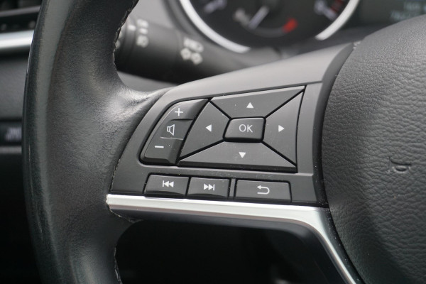 Nissan QASHQAI 1.3 DIG-T 140PK|Panodak|Trekhaak|360Camera| Dealeronderhouden.