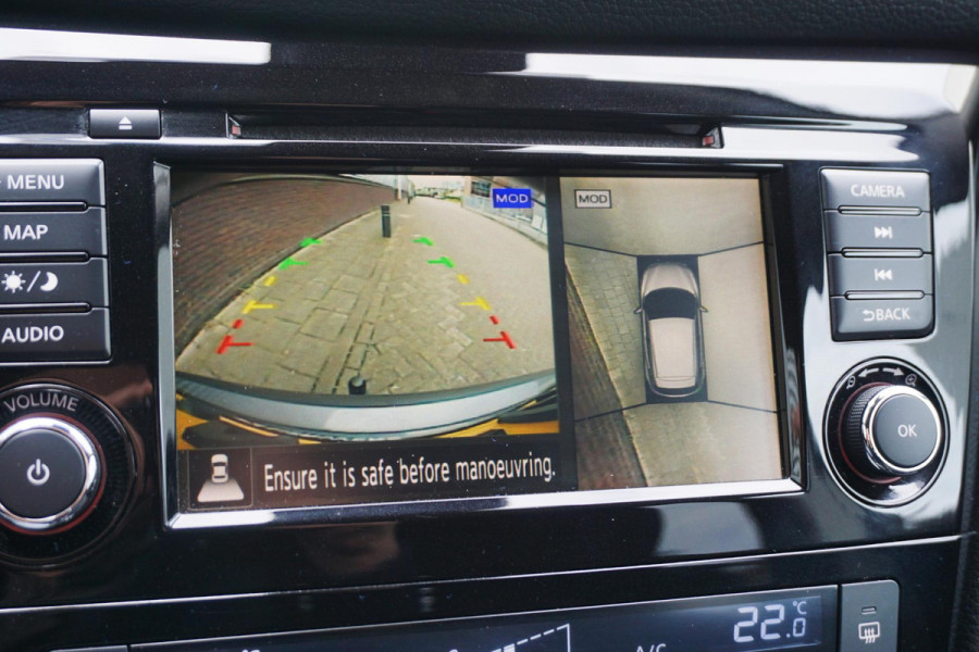 Nissan QASHQAI 1.3 DIG-T 140PK|Panodak|Trekhaak|360Camera| Dealeronderhouden.