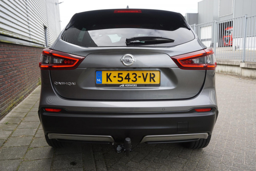 Nissan QASHQAI 1.3 DIG-T 140PK|Panodak|Trekhaak|360Camera| Dealeronderhouden.