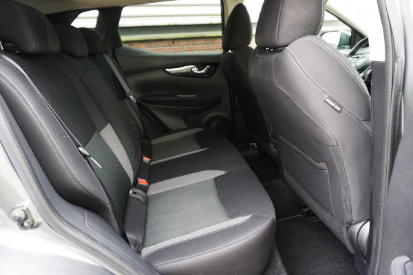 Nissan QASHQAI 1.3 DIG-T 140PK|Panodak|Trekhaak|360Camera| Dealeronderhouden.