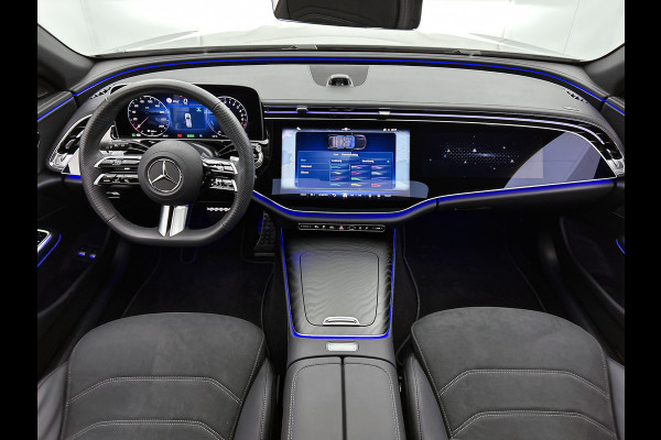 Mercedes-Benz E-Klasse Estate 300 e AMG Plug-In Hybride | AMG Line | Night Pakket | Trekhaak | MBUX Superscreen | Panoramadak | 20 Inch AMG velgen | Inclusief 24 maanden MB Certified garantie voor Europa.