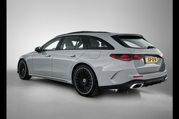 Mercedes-Benz E-Klasse Estate 300 e AMG Plug-In Hybride | AMG Line | Night Pakket | Trekhaak | MBUX Superscreen | Panoramadak | 20 Inch AMG velgen | Inclusief 24 maanden MB Certified garantie voor Europa.