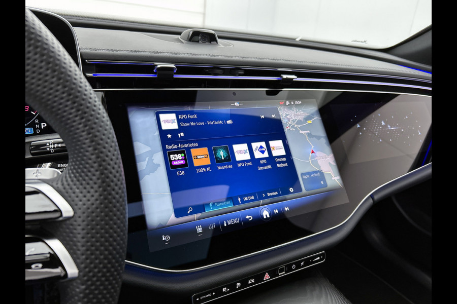 Mercedes-Benz E-Klasse Estate 300 e AMG Plug-In Hybride | AMG Line | Night Pakket | Trekhaak | MBUX Superscreen | Panoramadak | 20 Inch AMG velgen | Inclusief 24 maanden MB Certified garantie voor Europa.