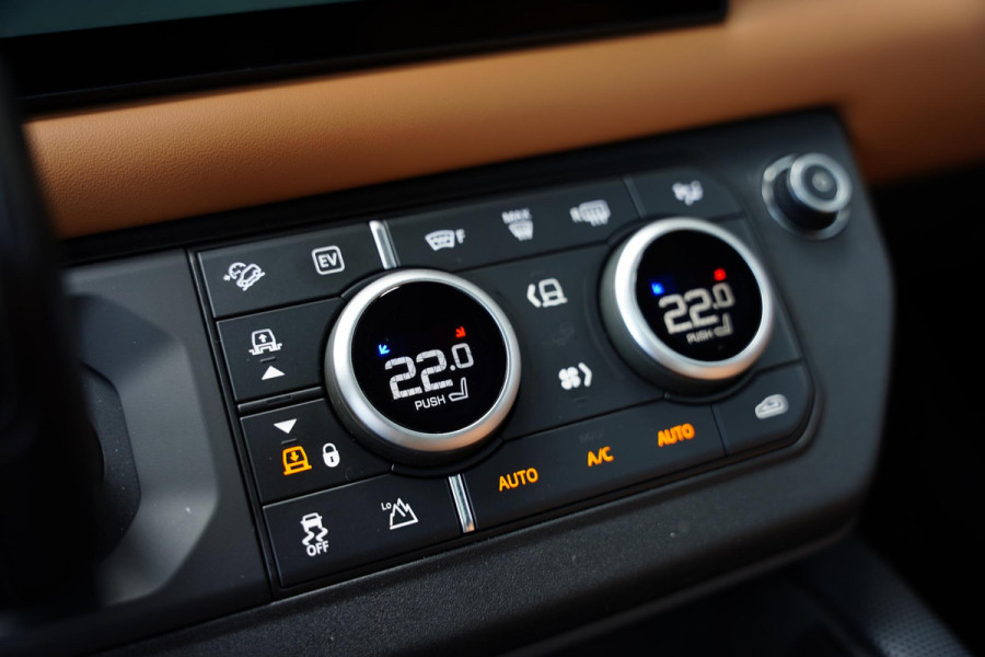 Land Rover Defender 110 P400 E X-Dynamic HSE GERESERVEERD