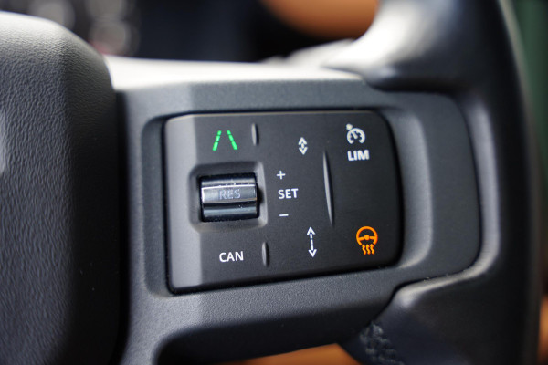 Land Rover Defender 110 P400 E X-Dynamic HSE GERESERVEERD