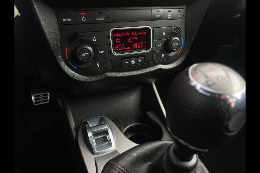 Alfa Romeo MiTo TwinAir ECO | 17" Velgen | Climate/cruise control | Parkeersensoren