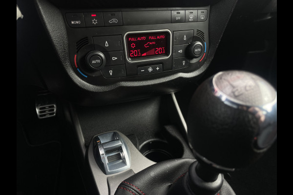 Alfa Romeo MiTo TwinAir ECO | 17" Velgen | Climate/cruise control | Parkeersensoren