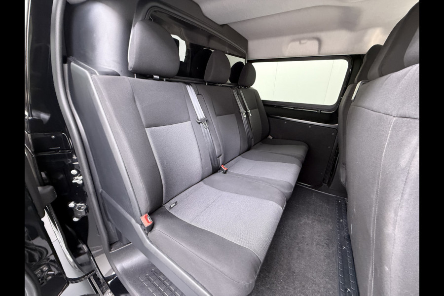 Opel Vivaro 2.0CDTi 145PK L3 DC Dubbele Cabine 6-Pers. Facelift! Navi PDC Camera Virtual-Cockpit Dual-ECC BordHerkenning Keyless Cruise-Cont 17" LM Mistlampen Schuifdeur Rechts  Priv.Glas ESP Elektr.Ramen Visio System Pack Ergonomie Comfort-pack Draadloze lader Spoorassistent ldws EURO6.4  2500kg trekvermogen