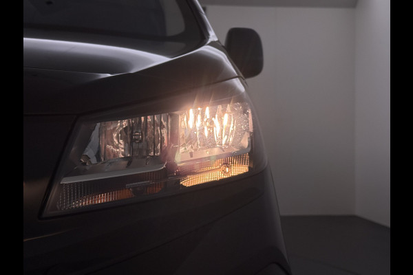 Opel Vivaro 2.0CDTi 145PK L3 DC Dubbele Cabine 6-Pers. Facelift! Navi PDC Camera Virtual-Cockpit Dual-ECC BordHerkenning Keyless Cruise-Cont 17" LM Mistlampen Schuifdeur Rechts  Priv.Glas ESP Elektr.Ramen Visio System Pack Ergonomie Comfort-pack Draadloze lader Spoorassistent ldws EURO6.4  2500kg trekvermogen