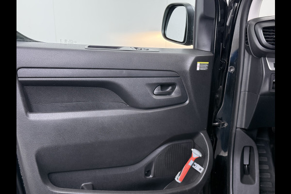 Opel Vivaro 2.0CDTi 145PK L3 DC Dubbele Cabine 6-Pers. Facelift! Navi PDC Camera Virtual-Cockpit Dual-ECC BordHerkenning Keyless Cruise-Cont 17" LM Mistlampen Schuifdeur Rechts  Priv.Glas ESP Elektr.Ramen Visio System Pack Ergonomie Comfort-pack Draadloze lader Spoorassistent ldws EURO6.4  2500kg trekvermogen