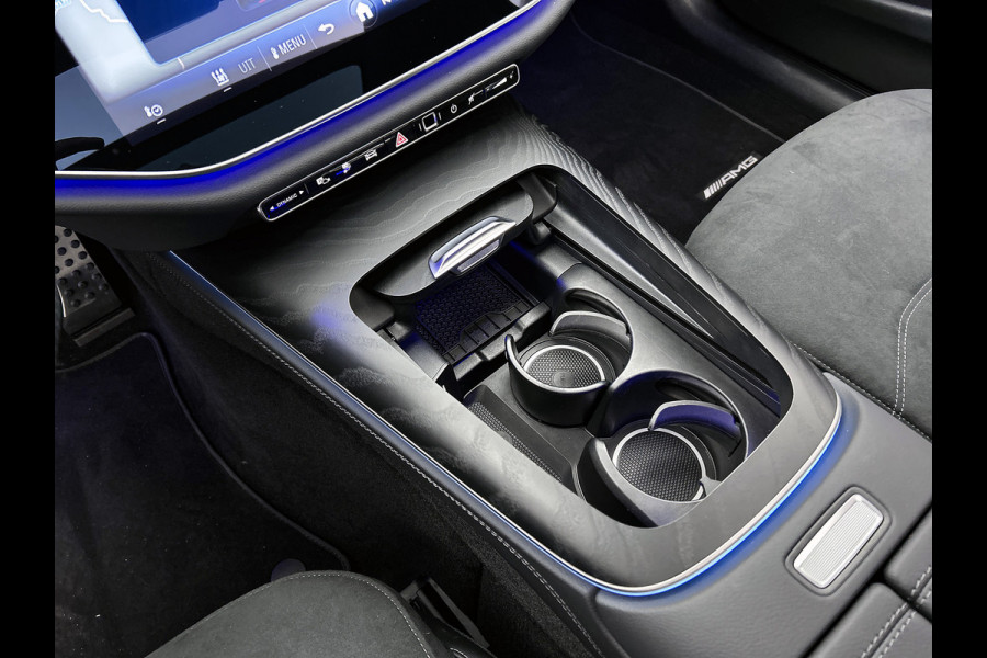 Mercedes-Benz E-Klasse Estate 300 e AMG Plug-In Hybride | AMG Line | Night Pakket | Trekhaak | MBUX Superscreen | Panoramadak | 20 Inch AMG velgen | Inclusief 24 maanden MB Certified garantie voor Europa.