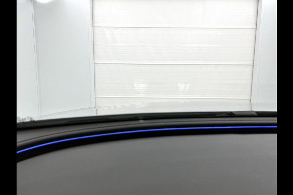 Mercedes-Benz E-Klasse Estate 300 e AMG Plug-In Hybride | AMG Line | Night Pakket | Trekhaak | MBUX Superscreen | Panoramadak | 20 Inch AMG velgen | Inclusief 24 maanden MB Certified garantie voor Europa.