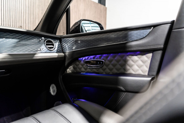 Bentley Bentayga 4.0 V8 S 2021 KERAMISCH CARBON PANO LEDER