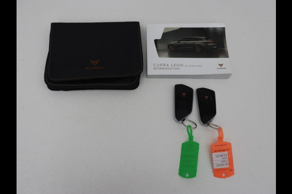 CUPRA Leon 1.4 eHybrid | SOH 90% | Carplay | Stoelverwarming | Adaptive cruise | Memory | Camera | Sfeerverlichting | Keyless | Sportstoelen | Navigatie | Full LED | Parkeerhulp | PHEV | Plug In