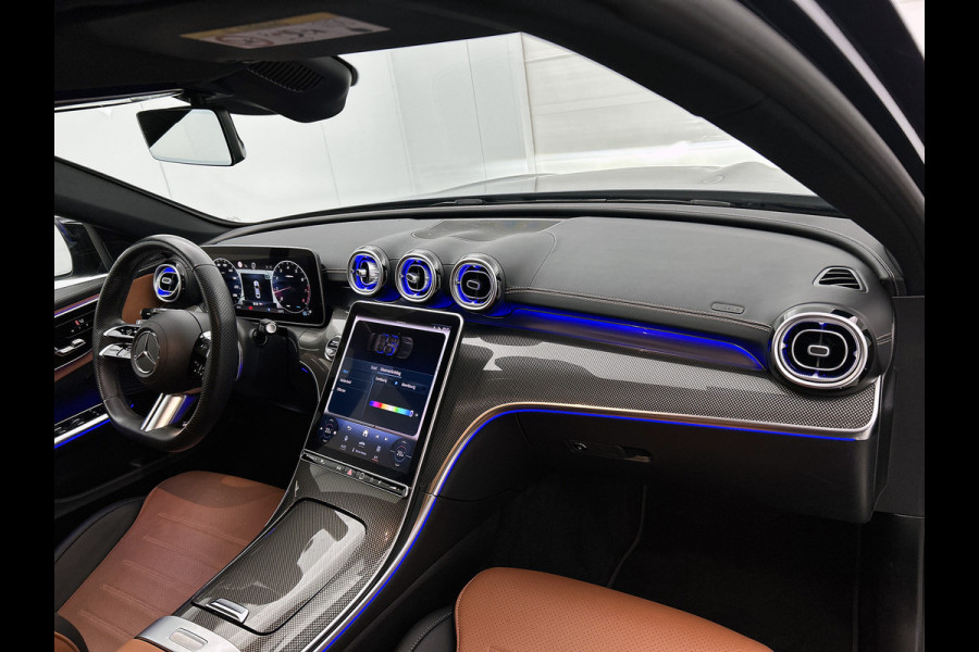 Mercedes-Benz C-Klasse 200 AMG Line Inclusief 24 maanden MB Certified garantie voor Europa.