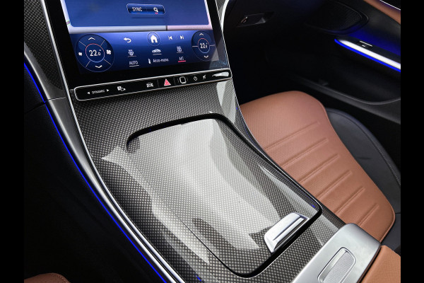 Mercedes-Benz C-Klasse 200 AMG Line Inclusief 24 maanden MB Certified garantie voor Europa.